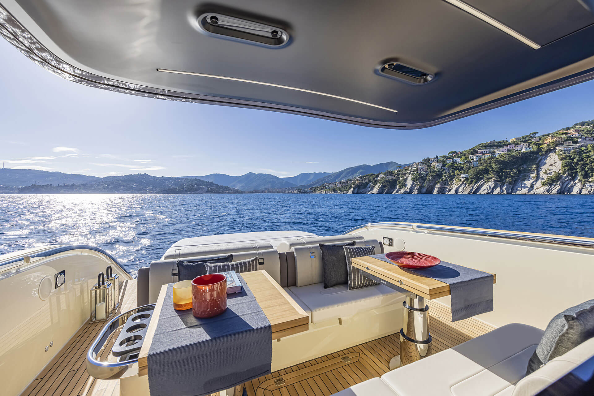 Location et Vente de Bateaux et Yachts sur la Côte d'Azur - Beaulieu Marine