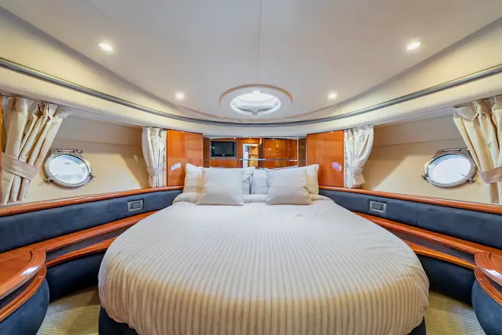 Azimut Yachts Azimut 50 Fly — photo 11
