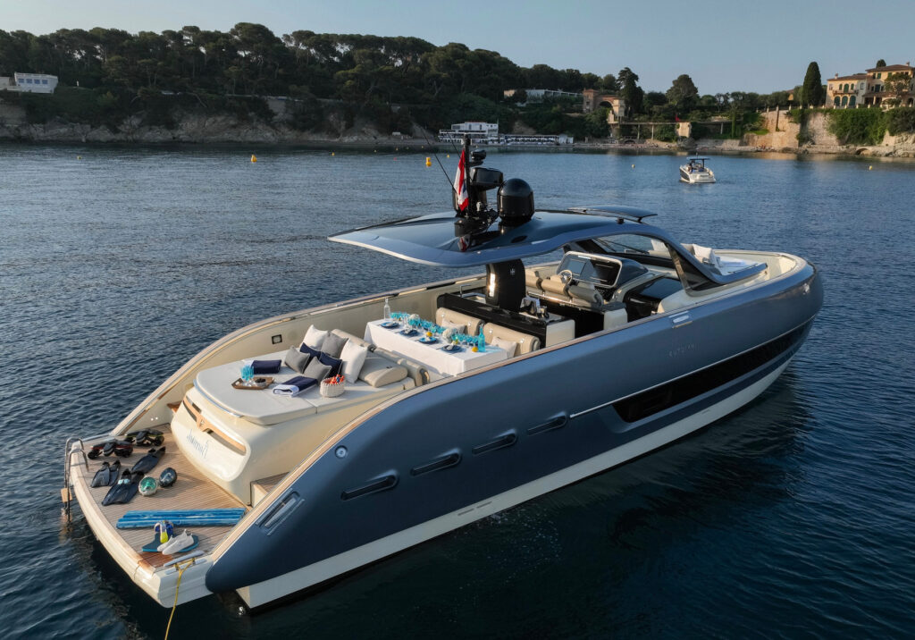 Invictus Yacht TT460 — photo 16