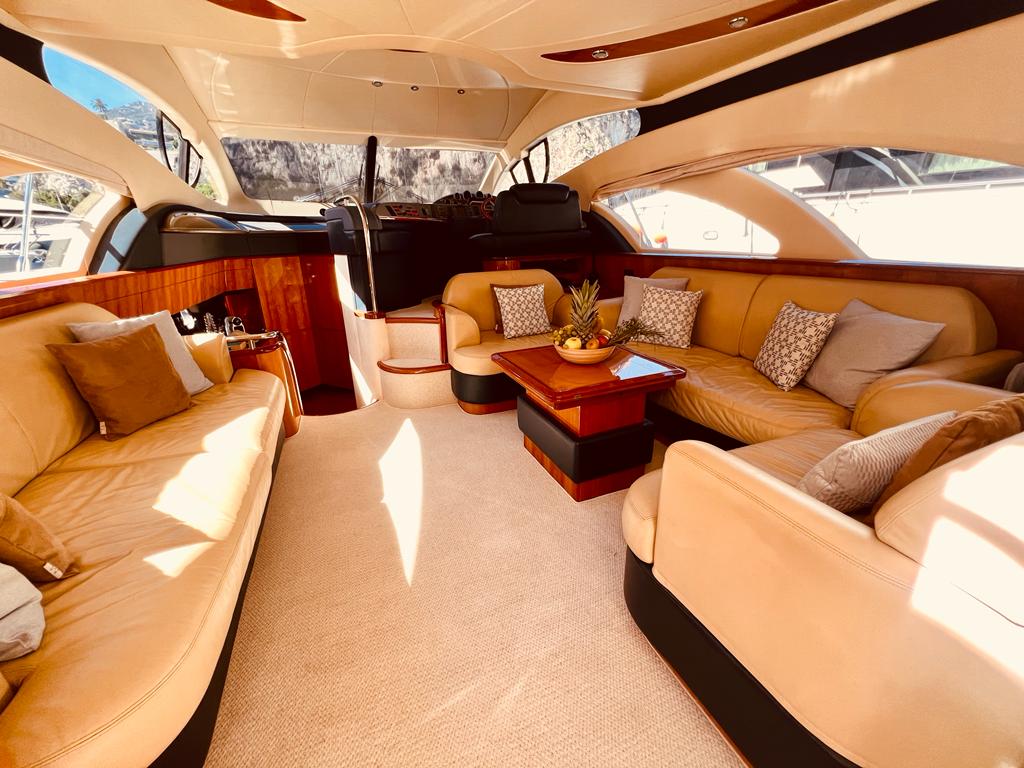Azimut Yachts Azimut 50 Fly — photo 6