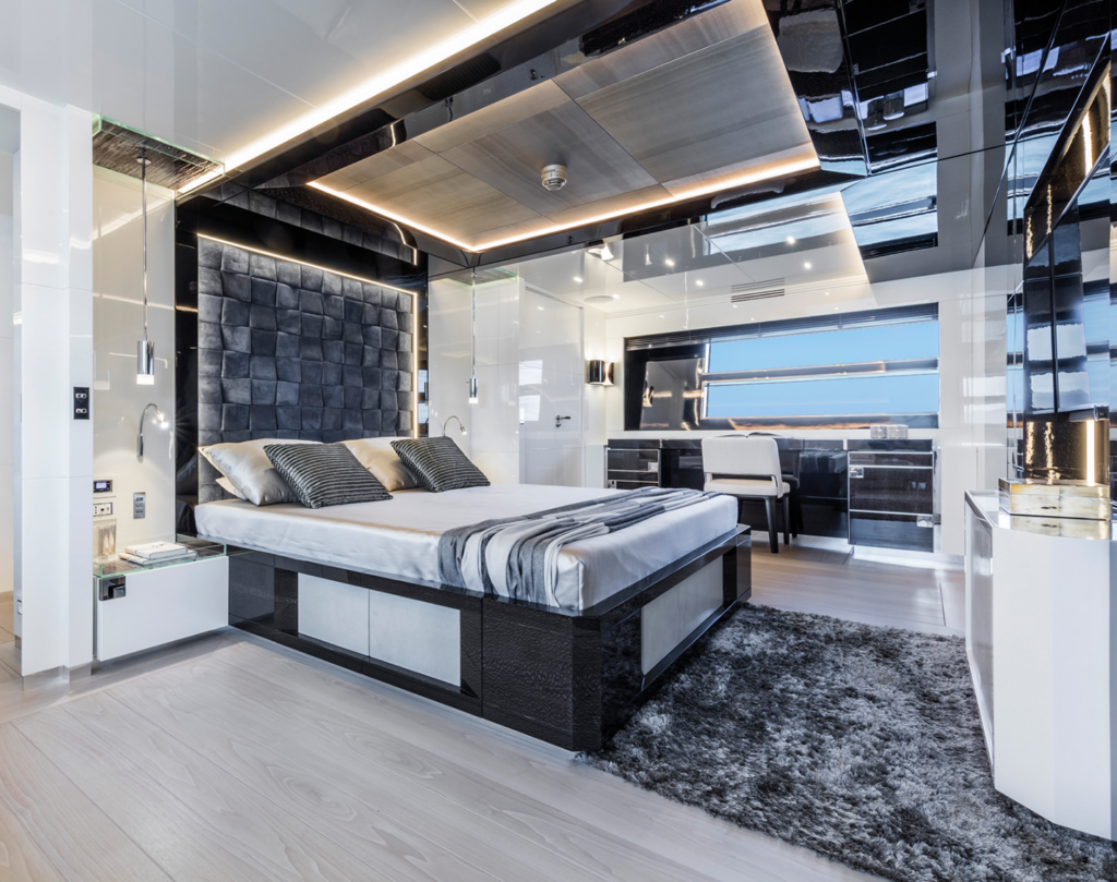 Arcadia Yachts Arcadia 105 — photo 4