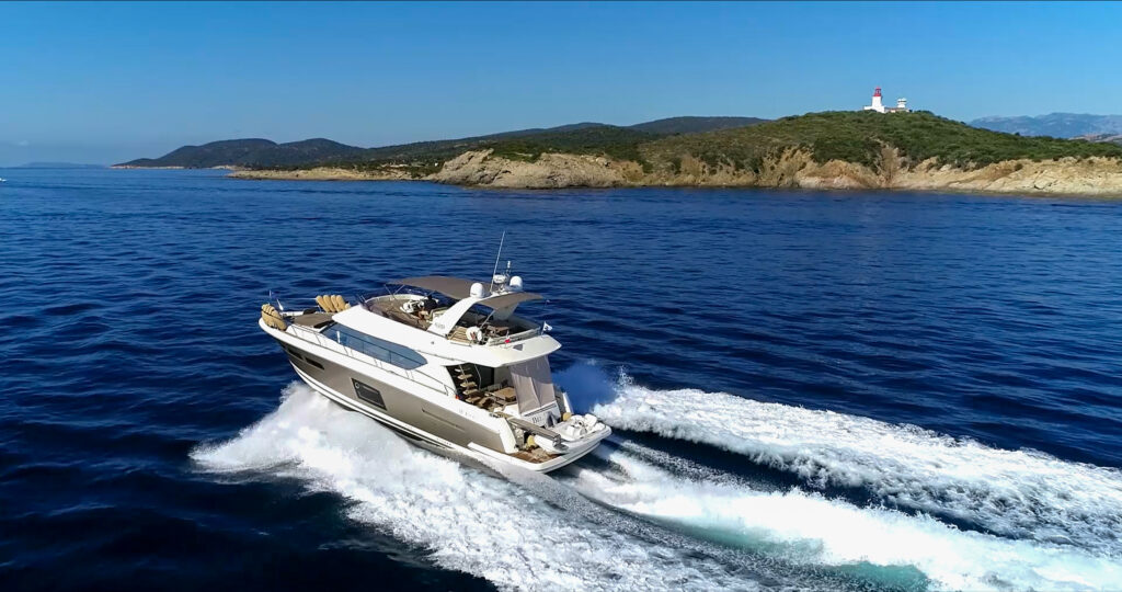 Prestige 620 — photo 13