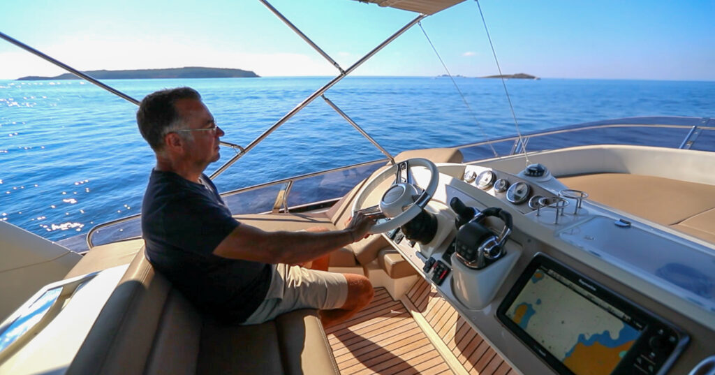Prestige 620 — photo 25