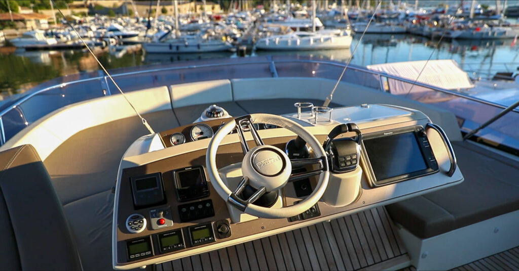 Prestige 620 — photo 23