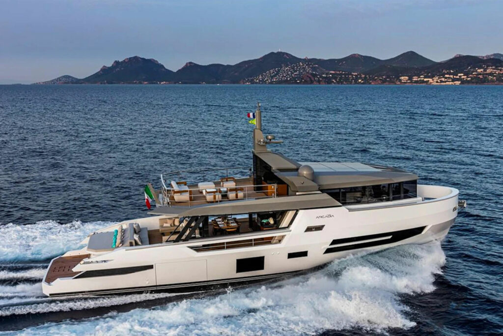 Arcadia Yachts Аrcadia Sherpa 80XL — photo 6