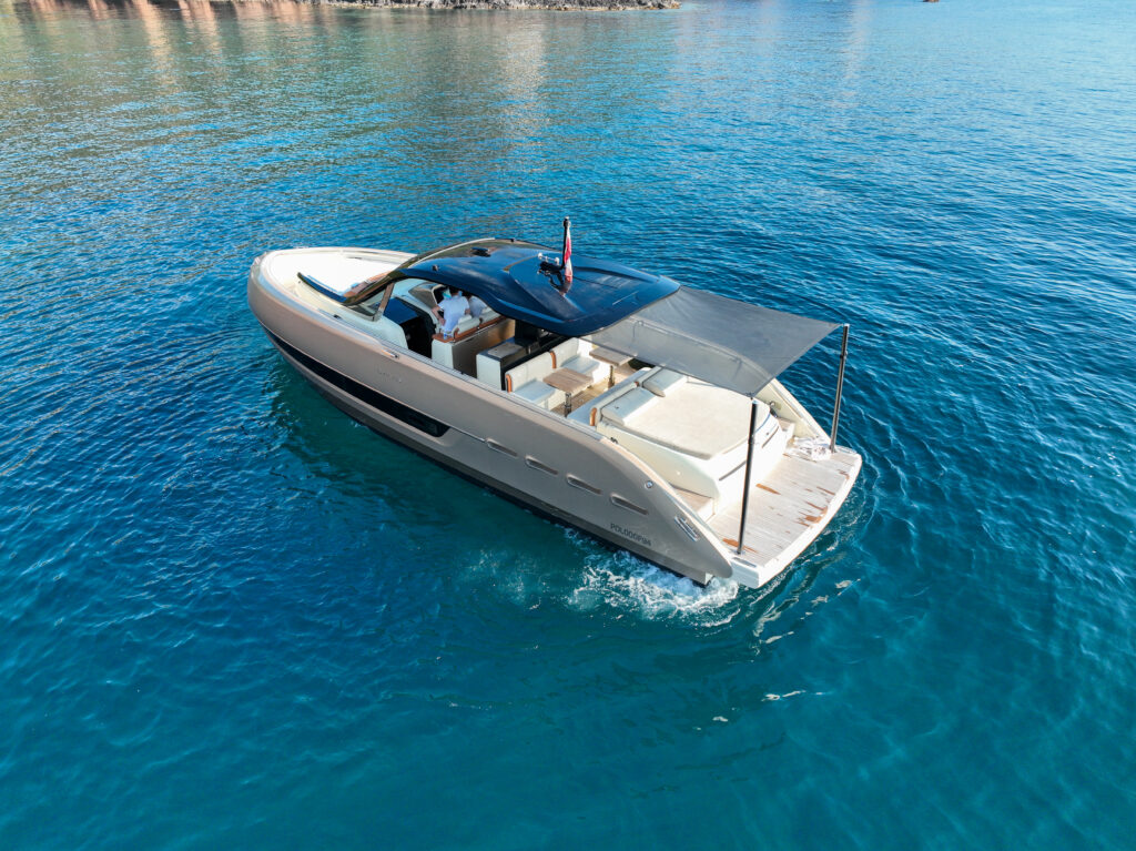 Invictus Yacht TT460 — photo 24