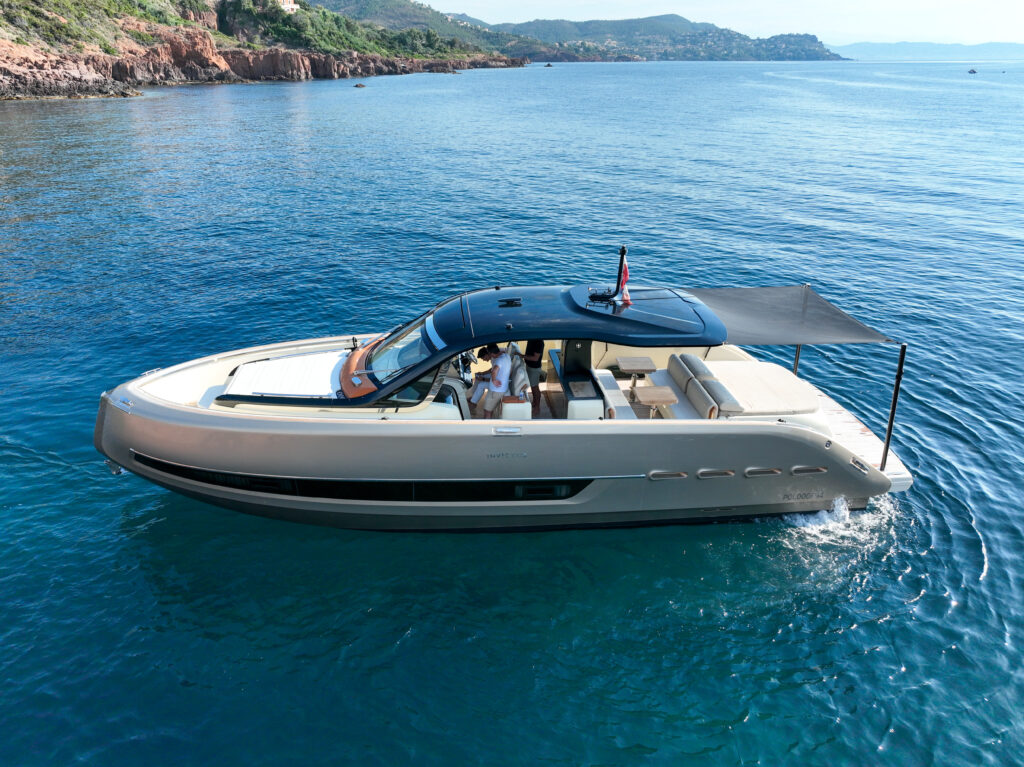 Invictus Yacht TT460 — photo 30