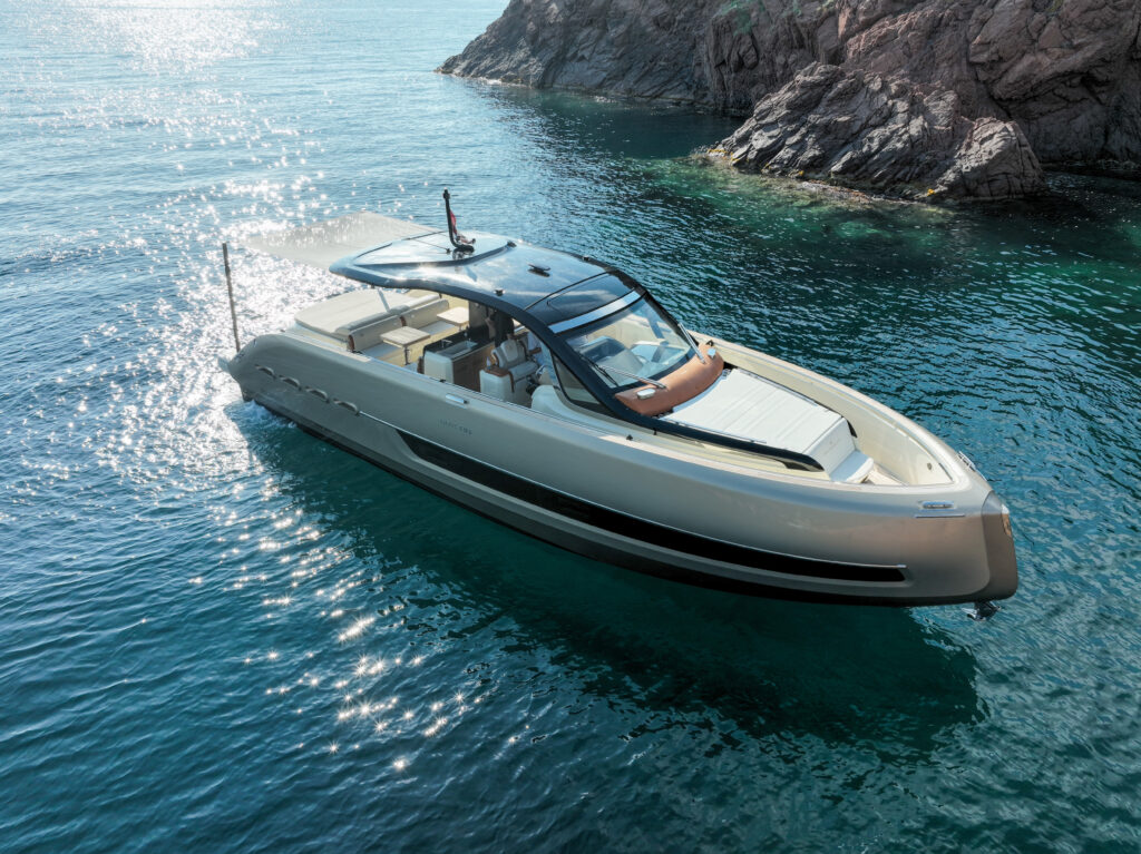 Invictus Yacht TT460 — photo 11