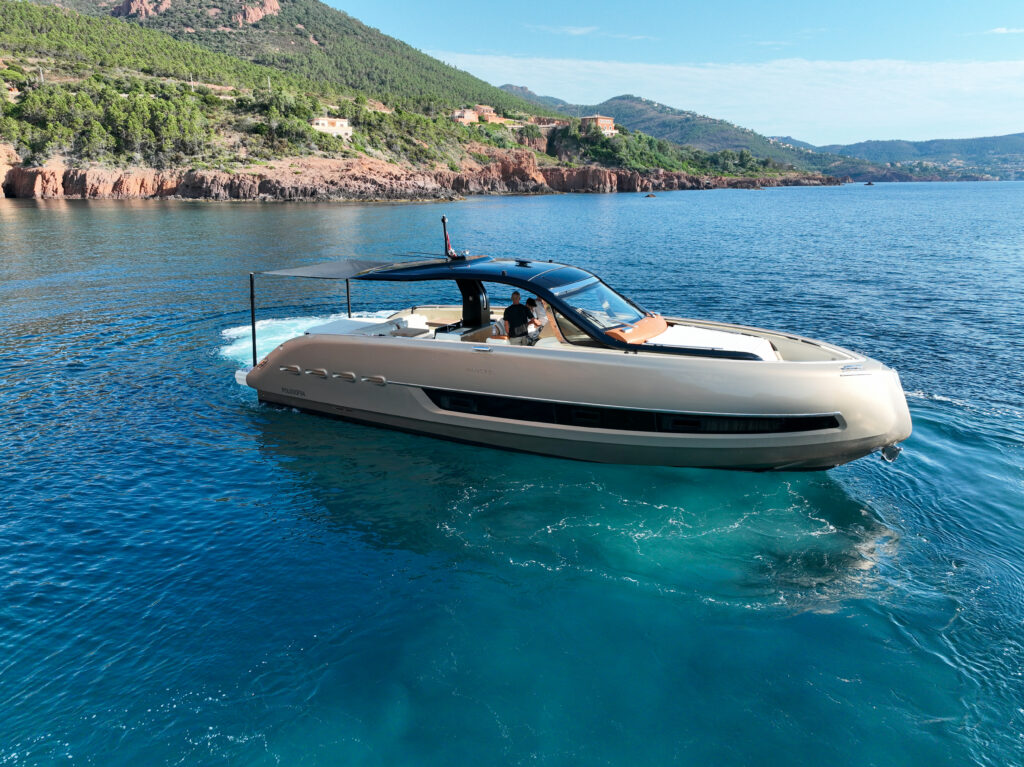 Invictus Yacht TT460 — photo 5