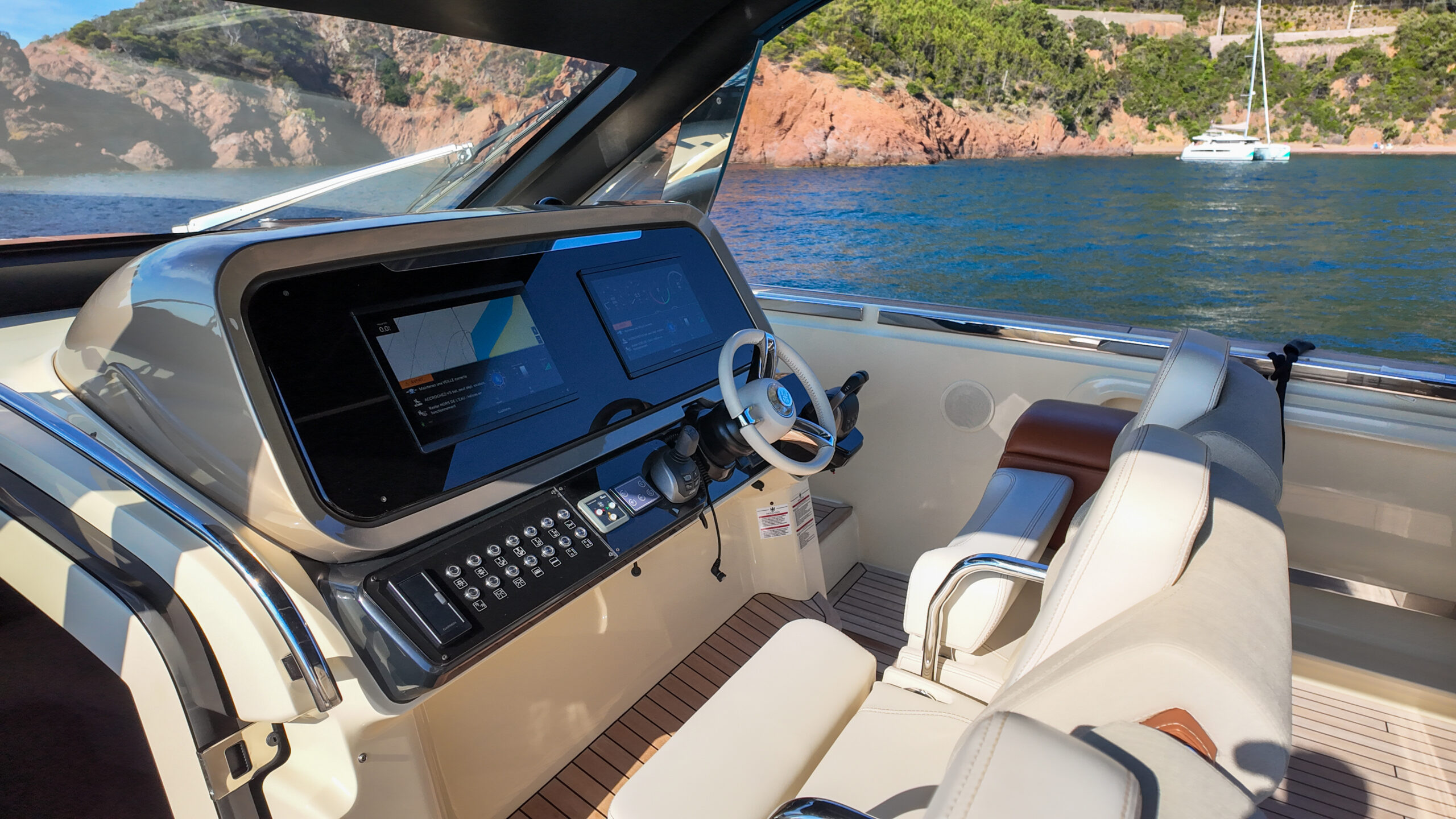 Invictus Yacht TT460 — photo 2