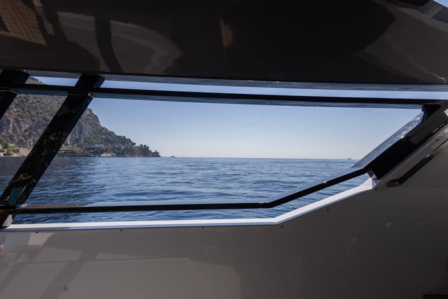 Arcadia Yachts Sherpa 60 — photo 10