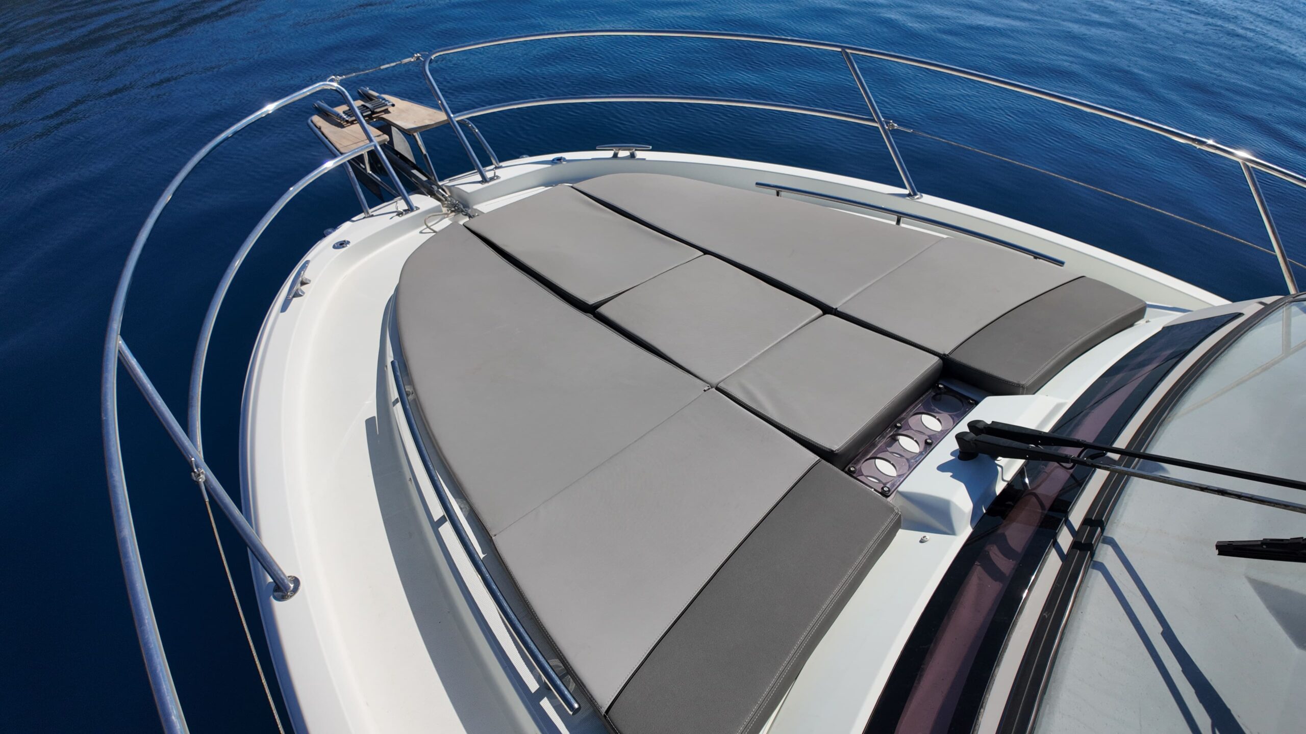 Jeanneau Cap Camarat 10.5 WA — photo 2
